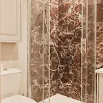 Rosso Levanto - Duke Housing Apartament